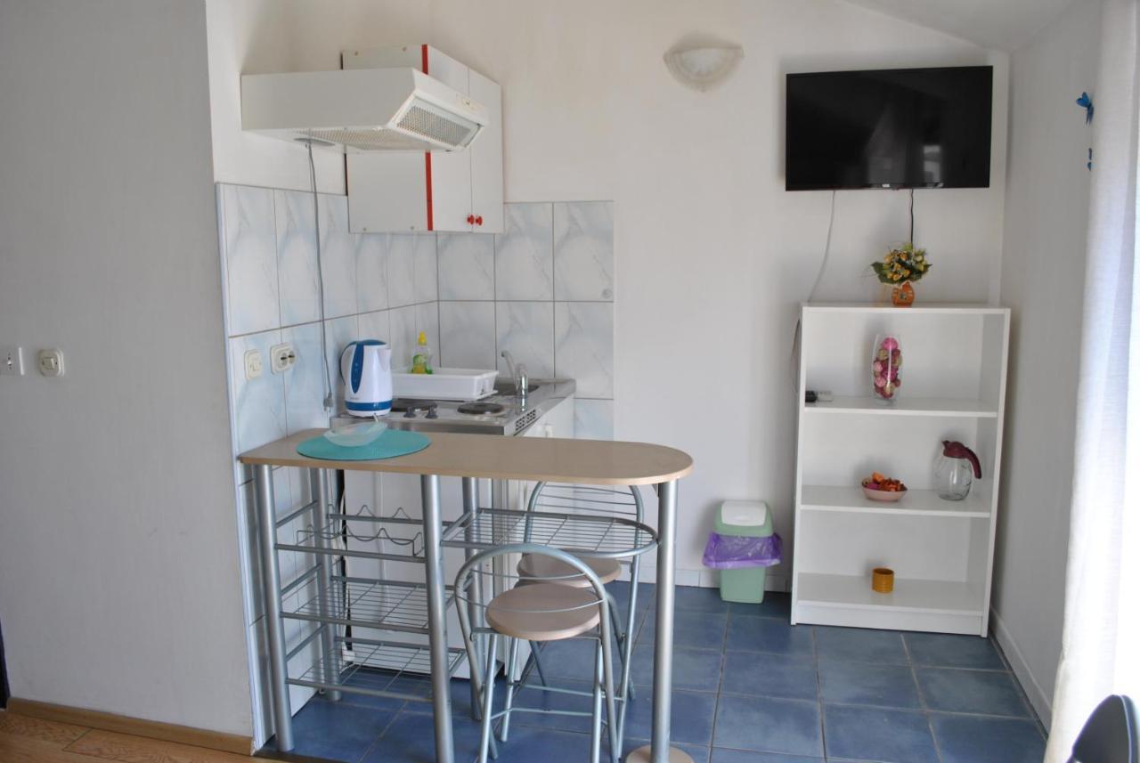 Apartmani Gradac Eksteriør billede